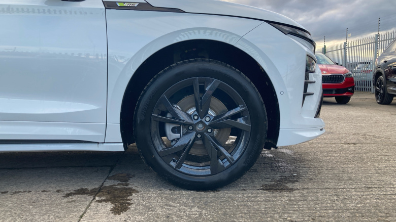 Skoda Enyaq 250kW vRS 84kWh 4x4 5dr Auto Electric Estate